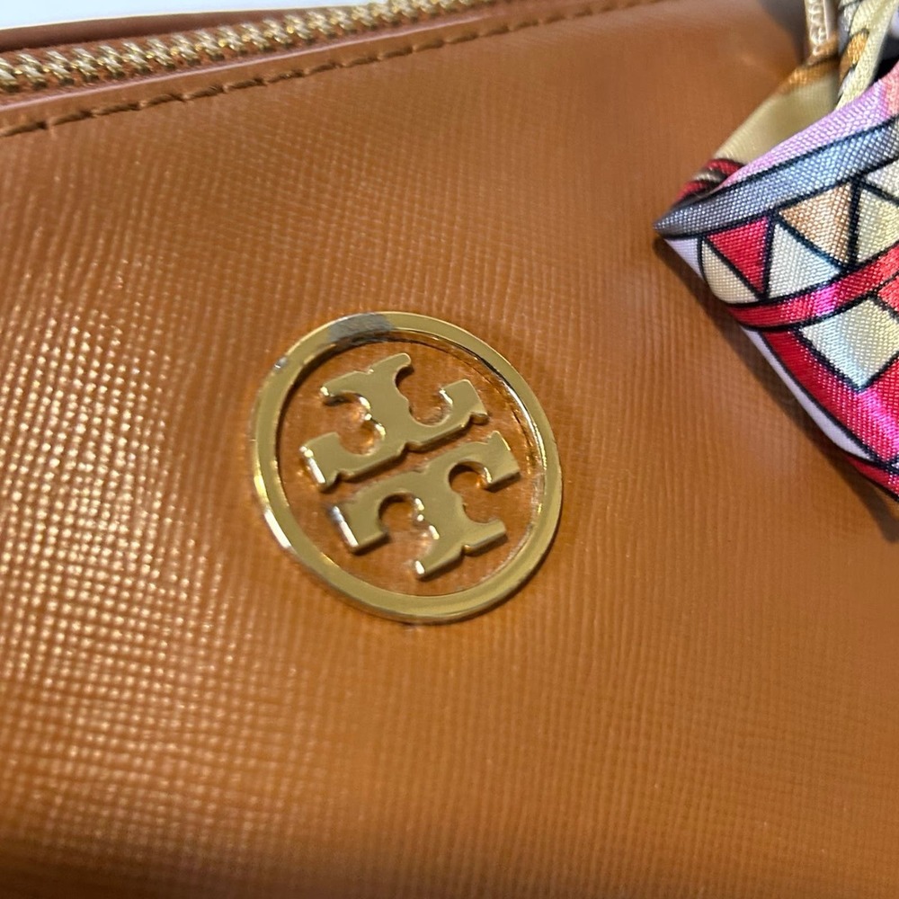 Tory Burch Tan Shoulder Bag with Colorful Scarf - Picture 7 of 12